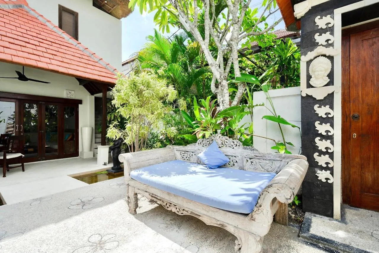 Villa Carissa Seminyak Centre, Bali By Le Ciel Hospitality
